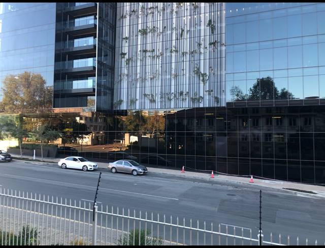 355M² OFFICE TO LET IN WIERDA VALLEY